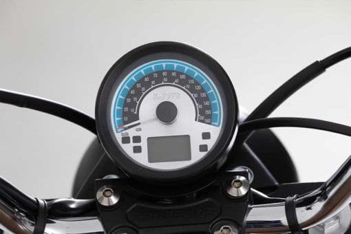 UM Renegade Sport Black 125 E5 